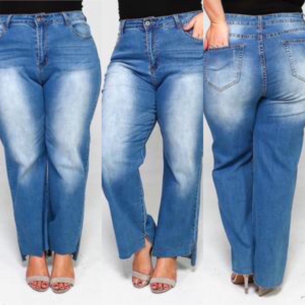 2X-3X Crystal Hi-Low Hem Jeans👖 - Picture 6 of 9